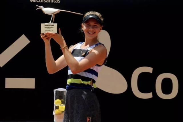 与比赛临场 与比赛临场